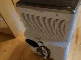 Velfungerende mobil aircondition. Brugt få gange 
