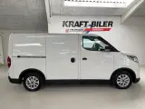 Maxus e-Deliver 3 50 Cargo Van SWB - 3