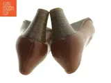 Brune pumps fra Tamaris (str. 39) - 4