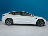 Tesla Model 3  Standard Range+ RWD - 3