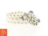 Perlearmbånd med blomsterdetalje (str. Ø 5 cm) - 2