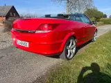 2008 Opel Astra TwinTop Turbo - 4