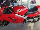 Nysynet Honda VFR 800, RC 46
