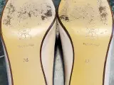 Elegante Donna Karen sko str 38 i råhvid ruskind - 5