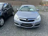 Opel Vectra 1,8i Limited - 2