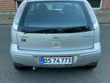 Opel Corsa 1,2 - 4