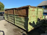 Container med låg  - 2