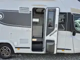 2024 - Benimar Mileo 268   NK Pakke. Automatgear. solceller. markise. 200 Ah Lithium Batteri. 2000w inverter. Maxfann. kun 16,000 km. den har fået en omgang ceramic coating så den er nem at holde. - 5
