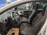 Toyota Aygo 1,0 VVT-I T2 Air Connect 68HK 5d - 5