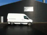 Mercedes-Benz Sprinter 211 2,1 CDI A2 H2 114HK Van Aut. - 3