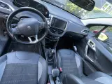Peugeot 2008 1,2 e-thp selection sky 110hk 5d-2018 - 5