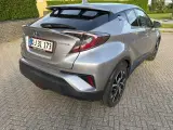 Toyota C-HR 1,8 Hybrid Premium Selected CVT - 4