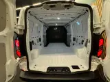 Ford Transit Custom 300L 2,0 EcoBlue Trend - 5