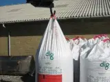 - - - storsækkekrog til rendegraver - 2