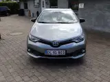 Toyota Auris 1.8 Hybrid 54200 km - 2