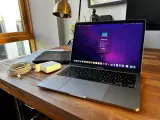 13" MacBook Pro TOPMODEL som NY med tilbehør - 3