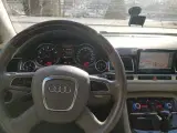 Audi A8 W12 L - 5