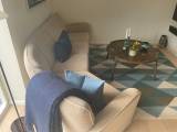 Velholdt 4 pers sofa i stof