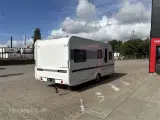 2021 - Adria Adora 502 UL   Populær og velholdt campingvogn med enkeltsenge og moderne design - 4
