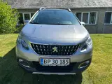 Peugeot 2008 1,6 BlueHDi 100 Allure Sky - 3