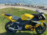 yamaha r6 valentino rossi edition - 4