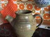 Stor flot kande i keramik