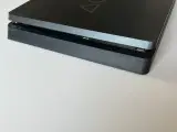 Playstation 4 - 3