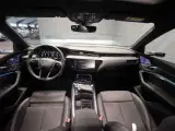 Audi Q8 e-tron 55 S-line quattro - 2