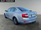 Skoda Octavia 1,4 TSi 140 Elegance - 3