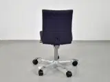 Häg h04 4200 kontorstol med sort/blå polster og alugråt stel - 3