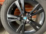 BMW sort alufælge 17” med vinterdæk - 3