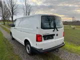 VW Transporter 2,0 TDi 150 Kassevogn DSG lang d Ny - 4