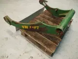 John Deere VN Lift  - 4