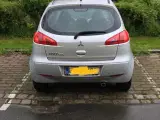Mitsubishi colt til salg