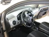 VW e-Up!  High Up! - 5