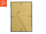 Sort billedramme med tekst (str. 29,5 x. 21 cm) - 2