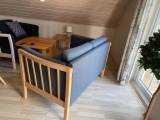 2 personers sofa mørkegrå