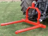- - - Rundballetransporter