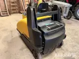 Fejesuge maskine Kärcher KMR 1250 B - 4