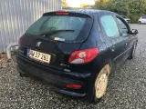 Peugeot 206+ 1,4 HDI Comfort Plus 68HK 5d - 3