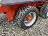 Kuhn EUROMIX 33.3 Med rustfri snegle og elevator til ku - 3