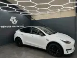 Tesla Model Y  Long Range AWD - 3