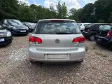 VW Golf VI 1,6 TDi 105 Comfortline BMT - 4