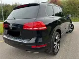 VW Touareg 3,0 V6 TDi Tiptr. 4Motion BMT Van - 3