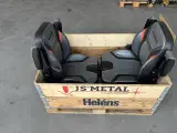 - - - Sæde med armlæn - 4