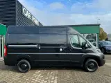 Peugeot Boxer 333 2,0 BlueHDi 130 L2H2 Premium - 2