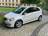 Mercedes B200 2,0 CDi - 3