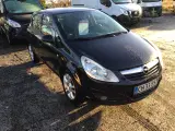 Opel corsa 1,4 i 5 døre nysynet træk mm  - 2