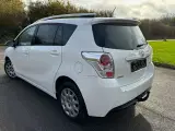 Toyota Sportsvan 2,0 D-4D T2 Vision - 3