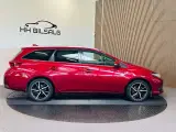 Toyota Auris 1,8 Hybrid H4 Touring Sports CVT - 4